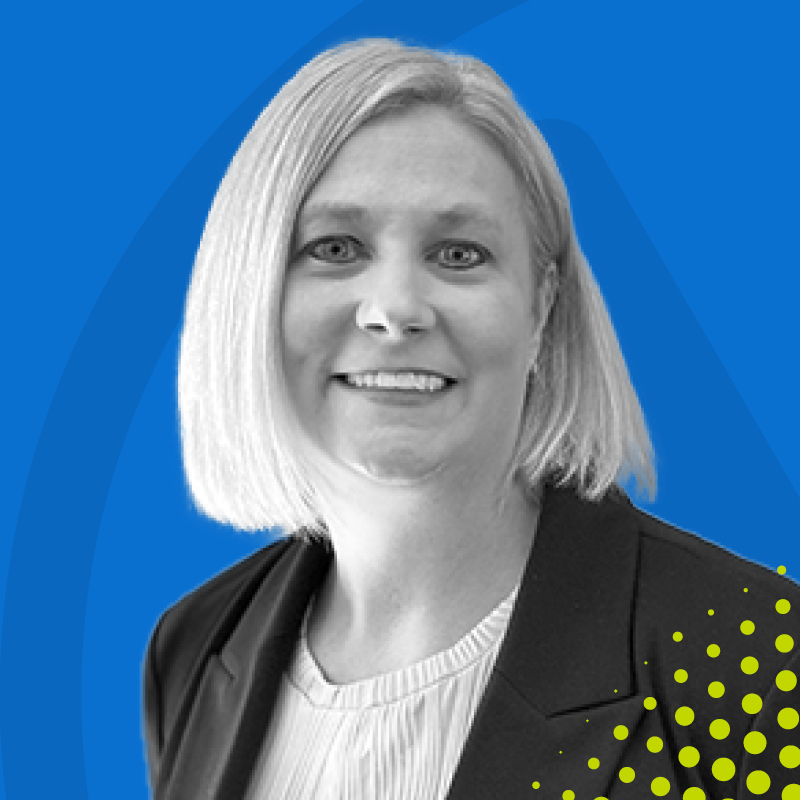 Kari W_MM Team Photo Kari W